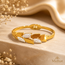 Modern Leaf Design Stainless Steel Bracelet